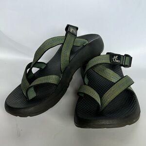 Chaco green Cloud 2 vibram Sandals women’s Size 9